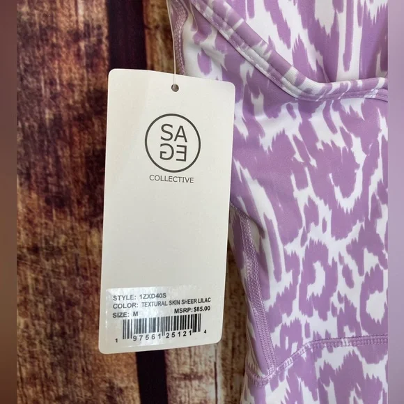 SAGE Collective | NWT Women’s Athletic Romper - Picture 7 of 9